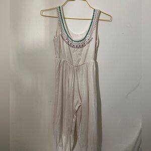 Fun cool looking jumpsuit in white